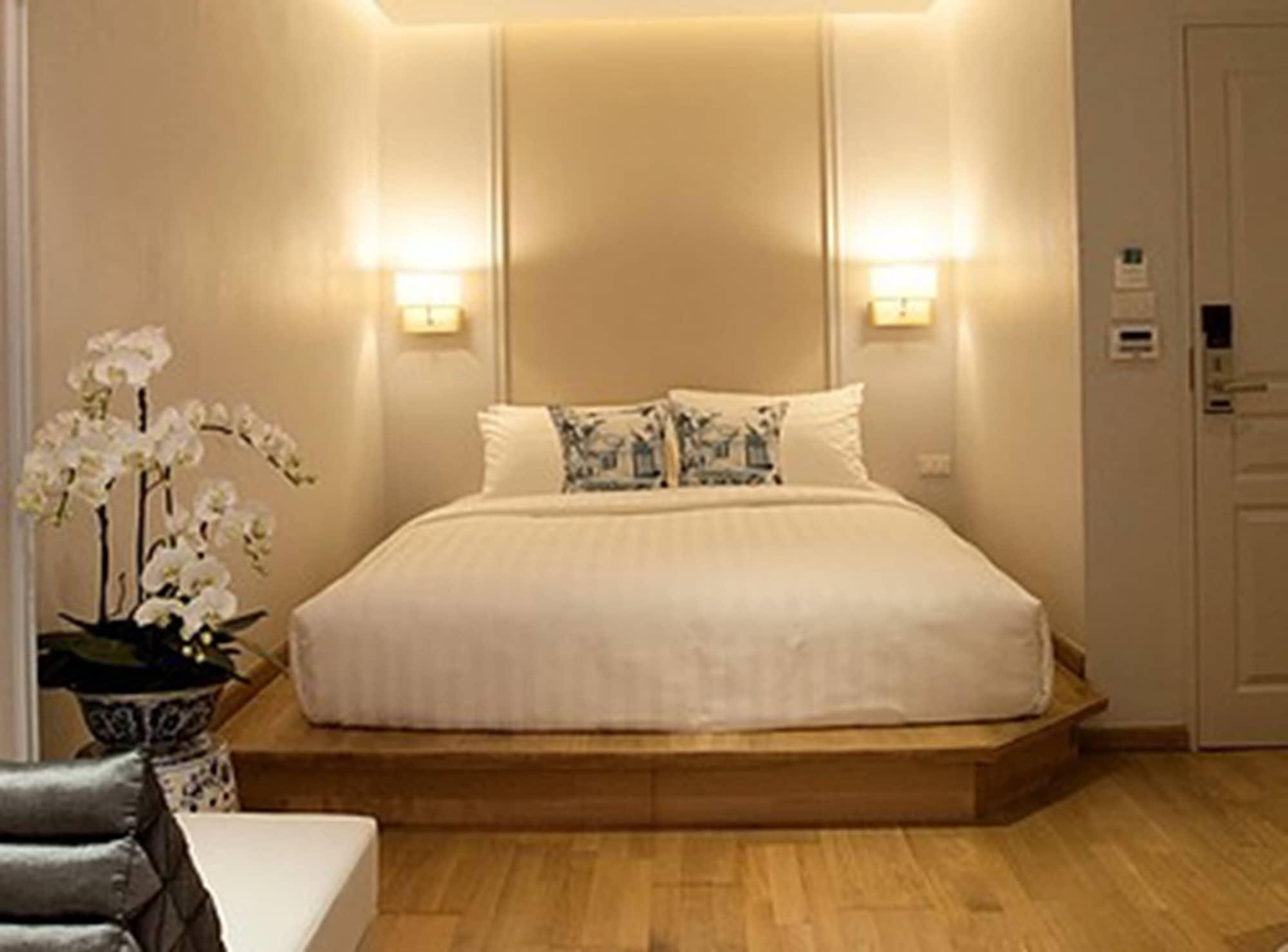 K Maison Boutique Hotel Банкок Екстериор снимка