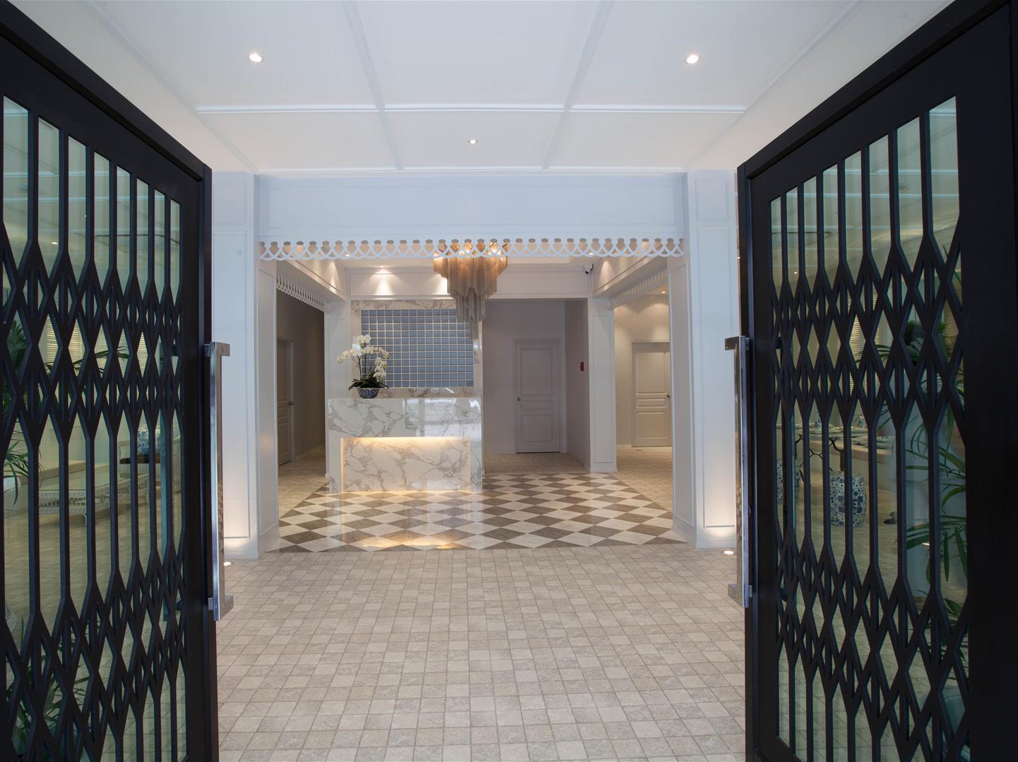 K Maison Boutique Hotel Банкок Екстериор снимка